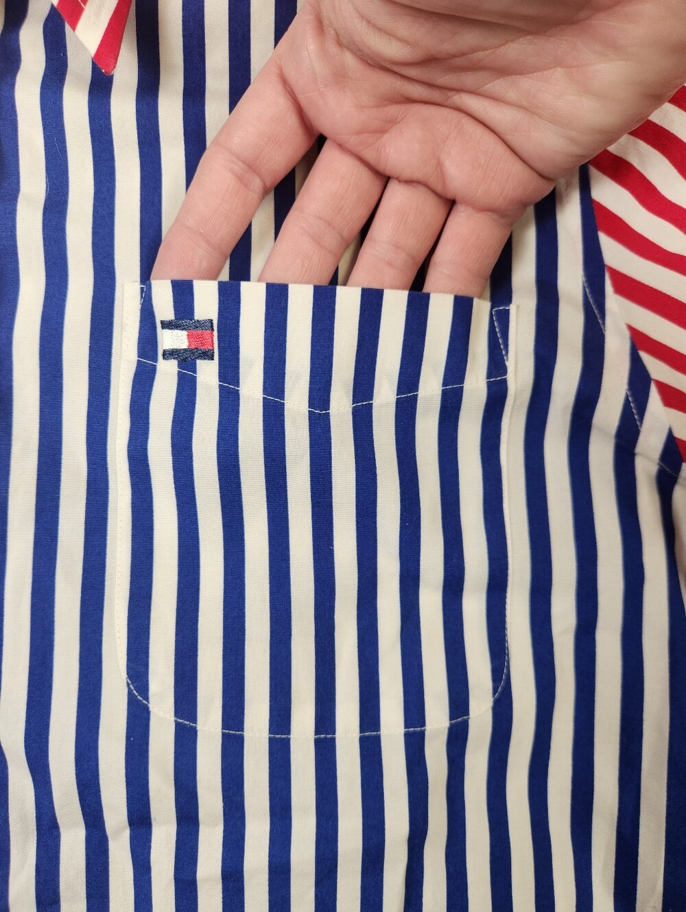 Tommy Hilfiger Women’s Vintage 1990's Colorblock Pinstripe Button Up Shirt Sz 8 - Picture 5 of 13